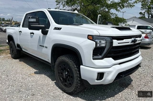 2024 Chevrolet Silverado HD LTZ 4WD Crew Cab Standard Box's photo