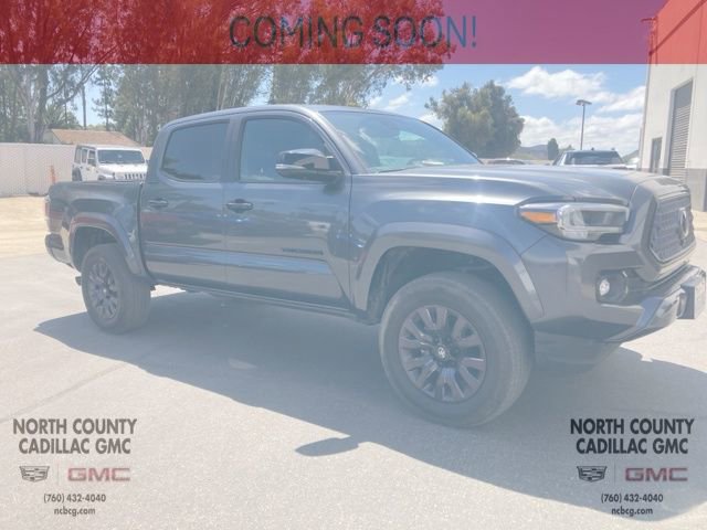 2022 Toyota Tacoma Limited photo 2