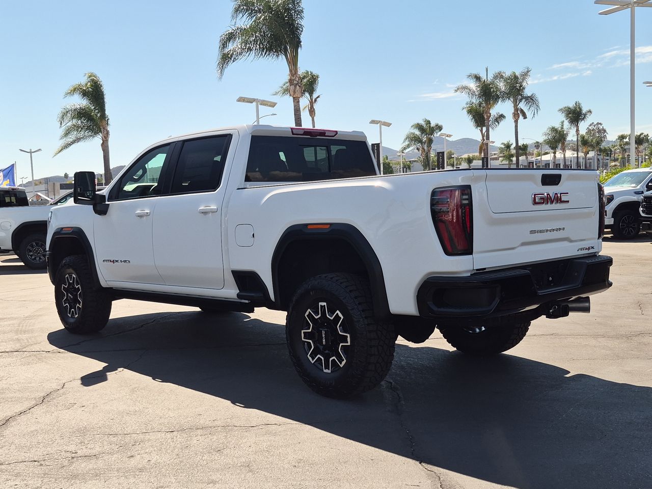 2026 GMC Sierra 2500HD AT4X - Photo 43