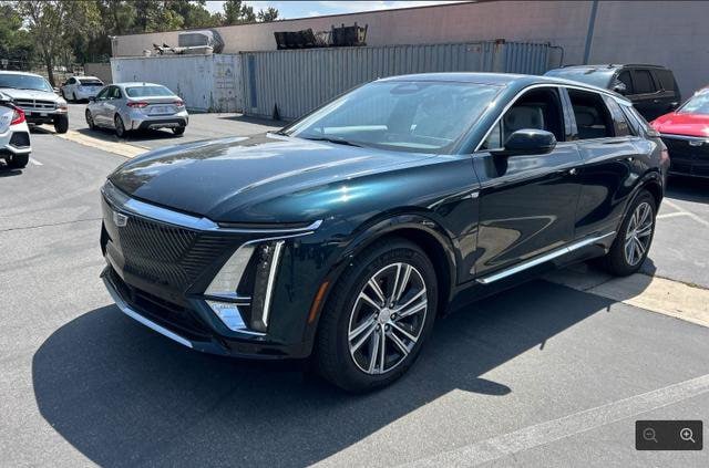 2024 Cadillac Lyriq Luxury 2 AWD's photo