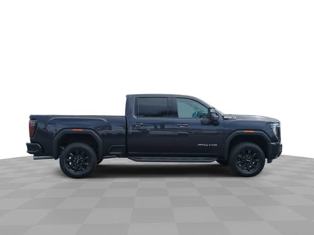 2026 GMC Sierra 2500HD AT4 - Photo 10