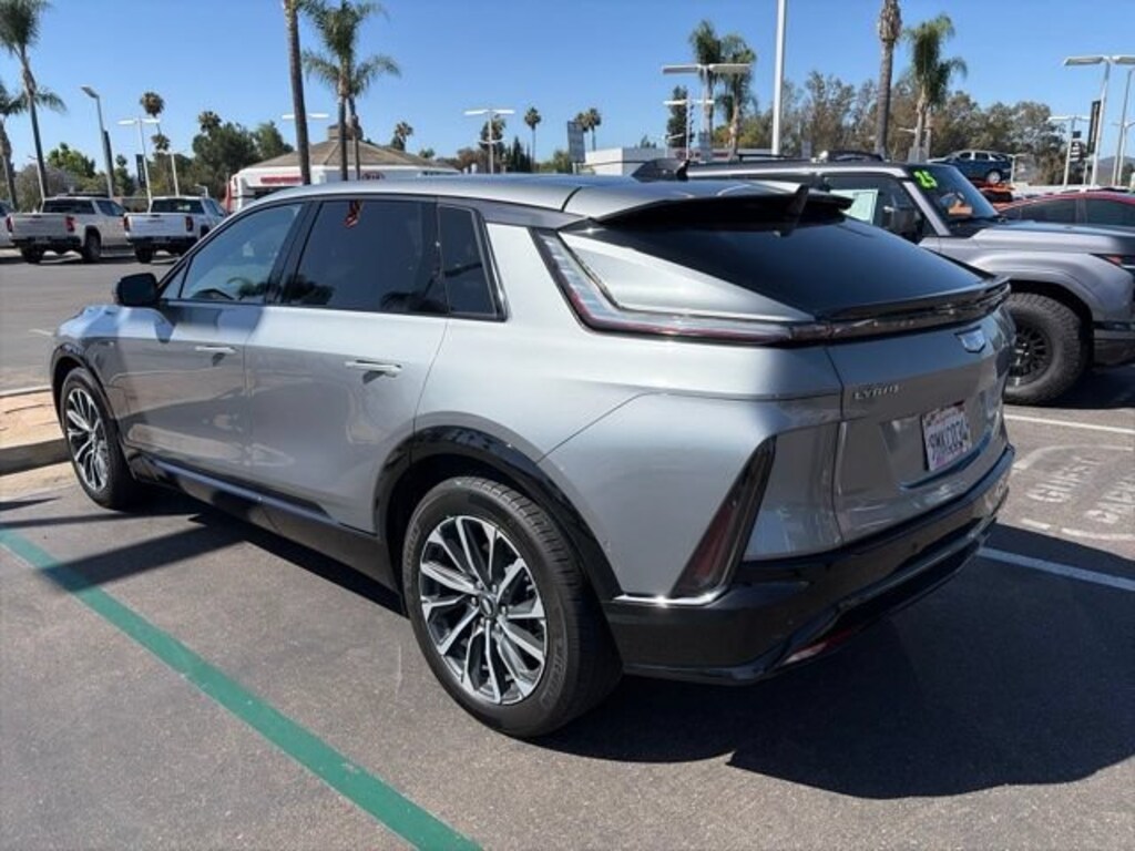 Used 2024 CADILLAC LYRIQ Sport 2 SUV