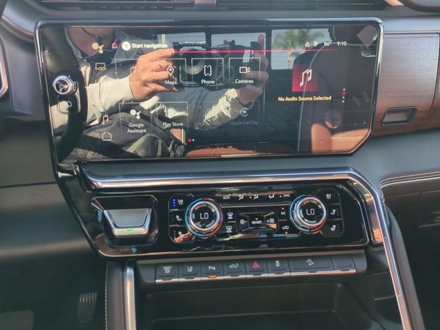 2026 GMC Sierra 2500HD Denali Ultimate - Photo 14