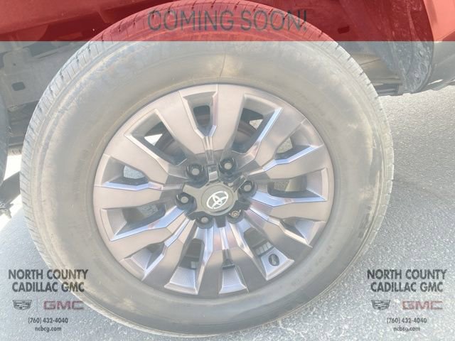 2022 Toyota Tacoma Limited photo 3