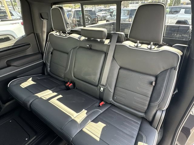 2026 GMC Sierra 1500 AT4X - Photo 27