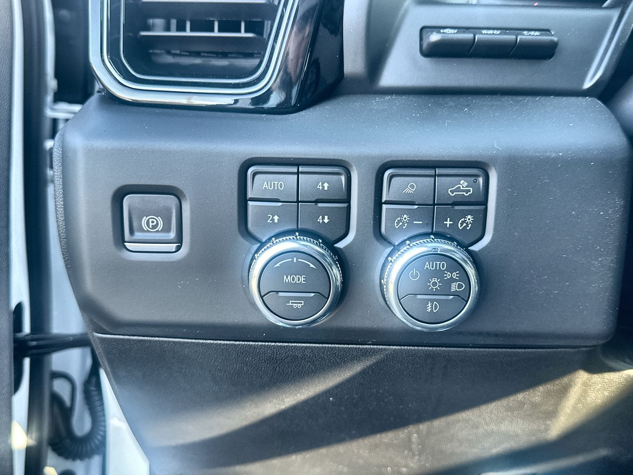2026 GMC Sierra 1500 AT4 - Photo 54