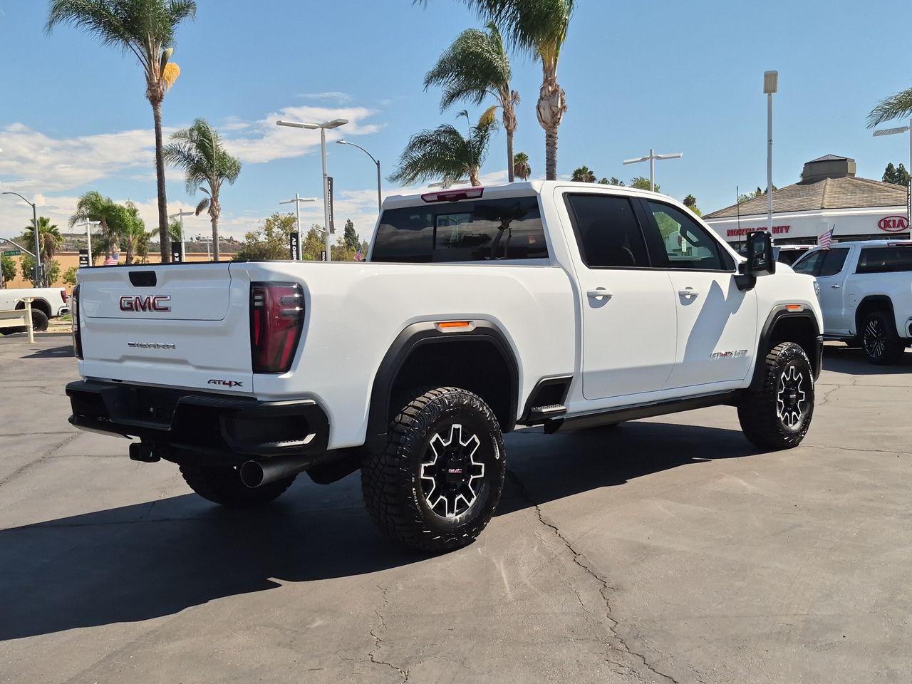2026 GMC Sierra 2500HD AT4X - Photo 45