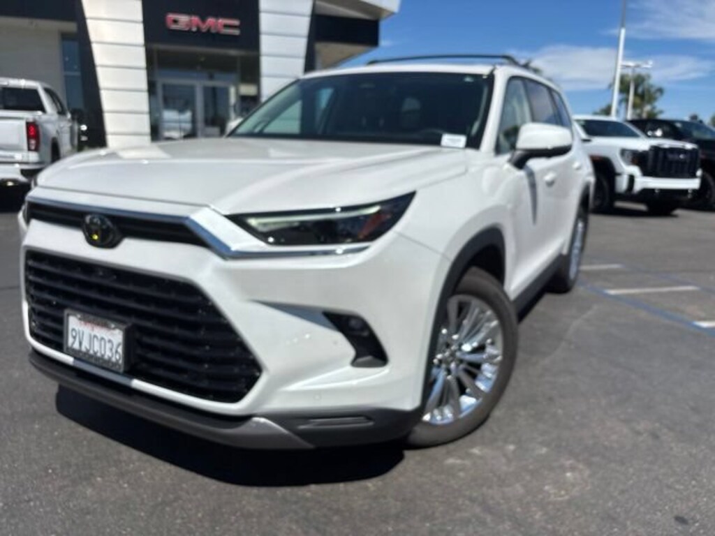 Used 2025 Toyota Grand Highlander Platinum SUV