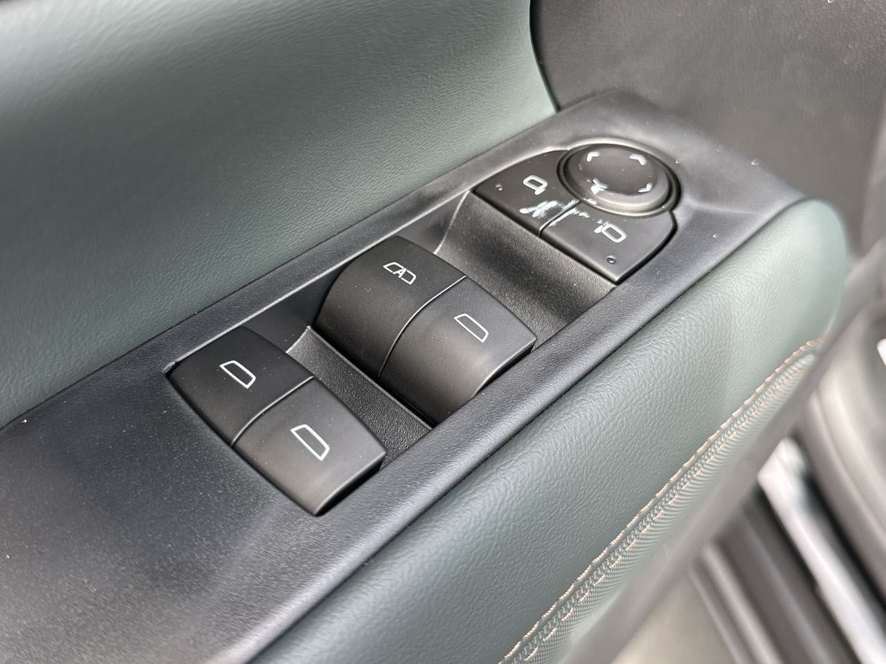 2026 GMC Terrain AT4 - Photo 60