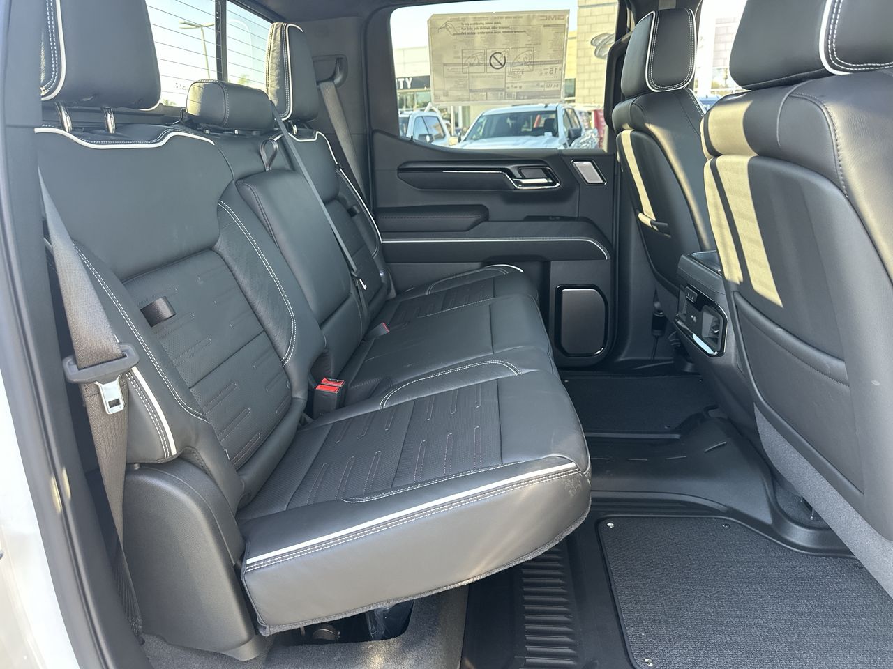 2026 GMC Sierra 1500 AT4X - Photo 65