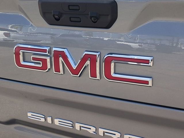2026 GMC Sierra 1500 SLT - Photo 31