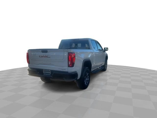2026 GMC Sierra 1500 AT4X - Photo 7