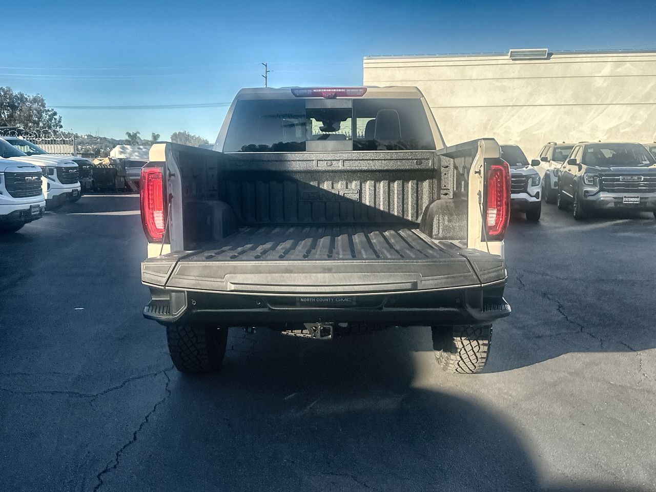 2026 GMC Sierra 1500 AT4X - Photo 62