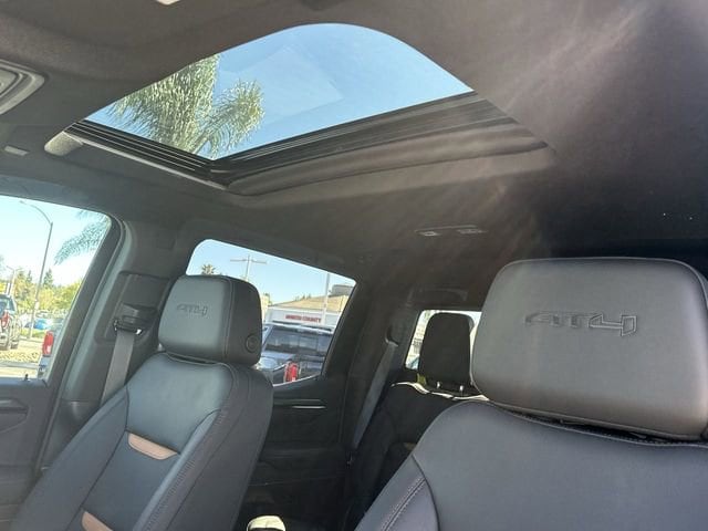 2026 GMC Sierra 1500 AT4 - Photo 19