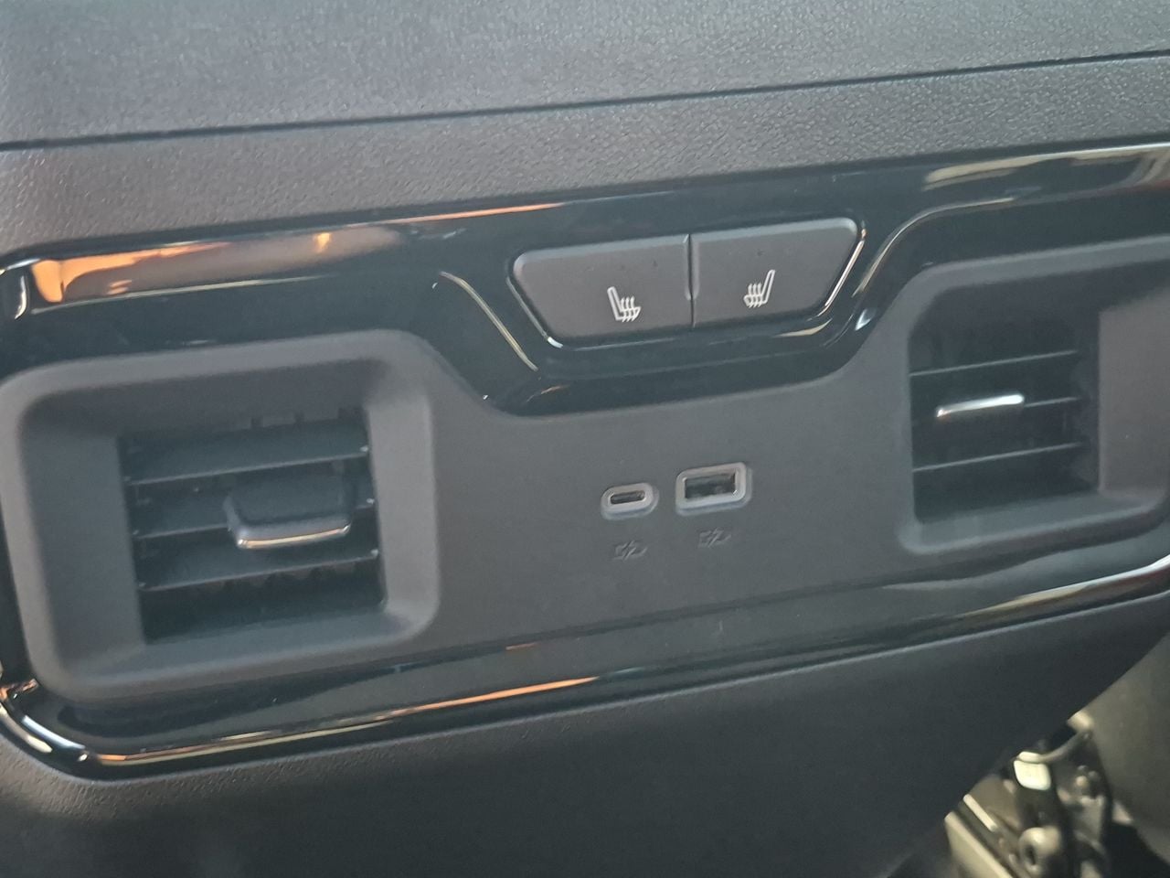 2026 GMC Sierra 2500HD AT4X - Photo 60