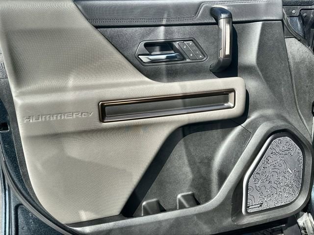 2025 GMC HUMMER EV 2X - Photo 23