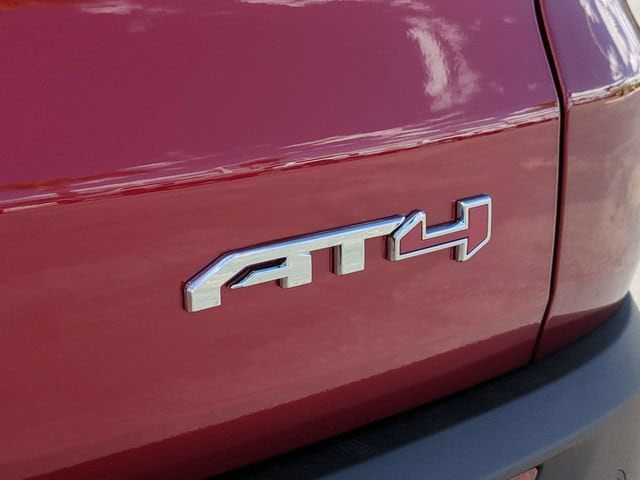 2026 GMC Acadia AT4 - Photo 33