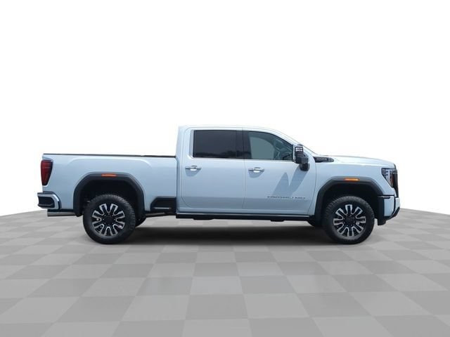 2026 GMC Sierra 3500HD Denali Ultimate - Photo 10
