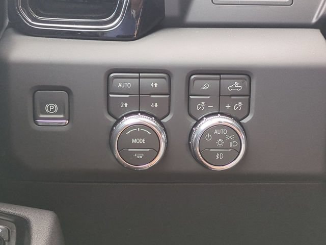 2026 GMC Sierra 2500HD AT4 - Photo 18