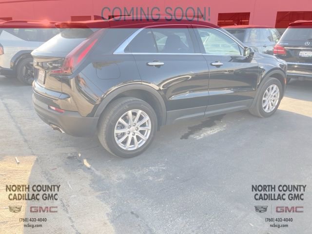 2023 Cadillac XT4 Luxury photo 3