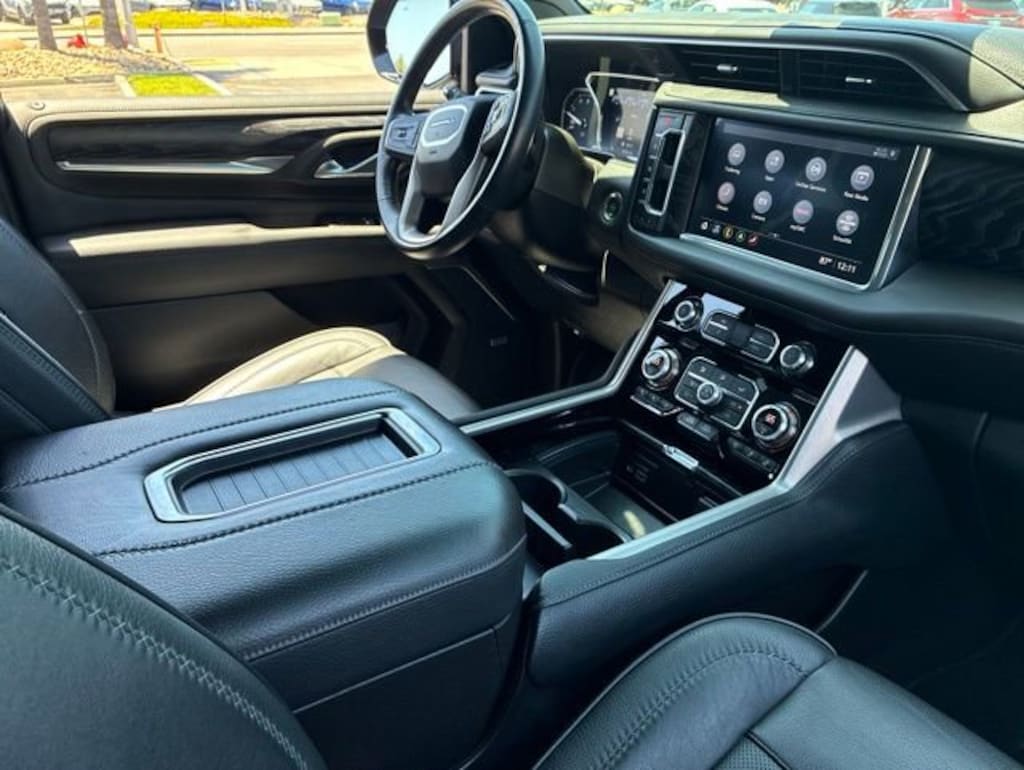 Used 2021 GMC Yukon Denali SUV