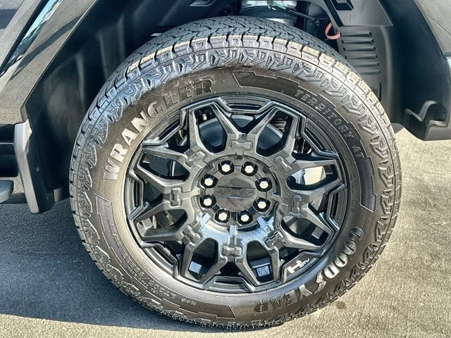 2025 GMC HUMMER EV 2X - Photo 35