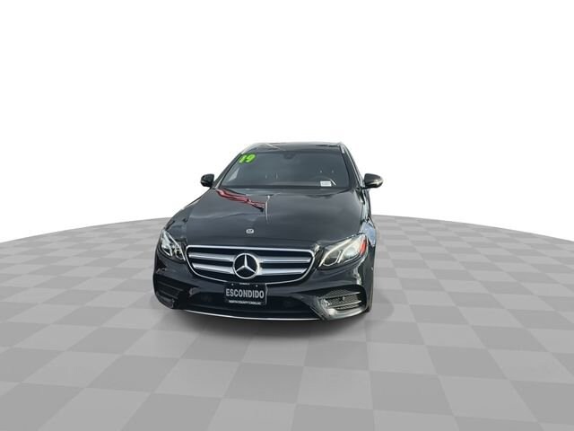 2019 Mercedes Benz E 450 photo 3