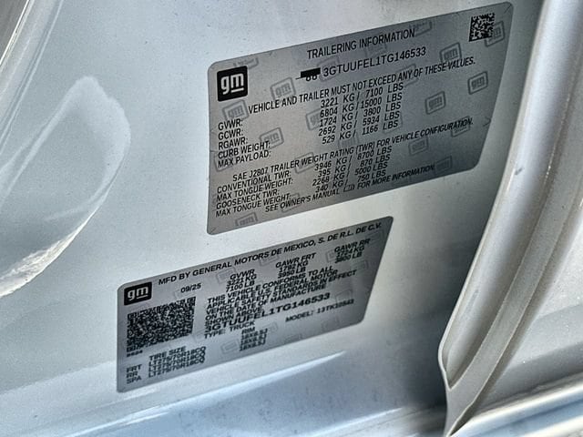 2026 GMC Sierra 1500 AT4X - Photo 36