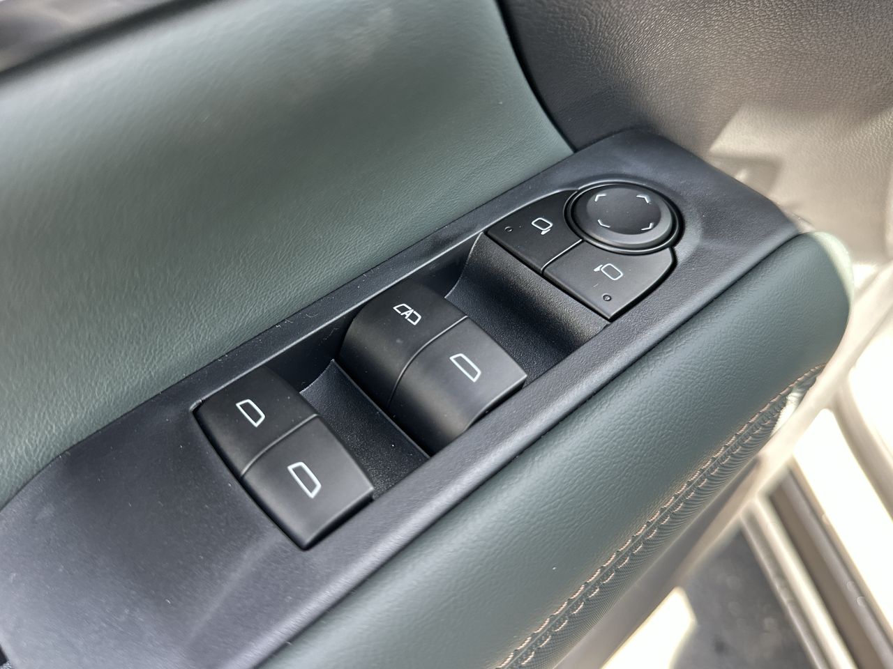 2026 GMC Terrain AT4 - Photo 60