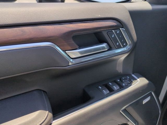 2026 GMC Sierra 1500 SLT - Photo 23