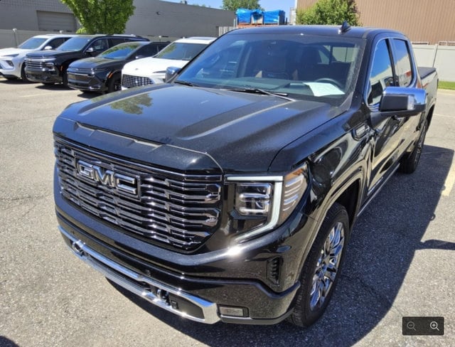 2026 GMC Sierra 4WD Crew Cab Short Box Denali Ultimate's photo