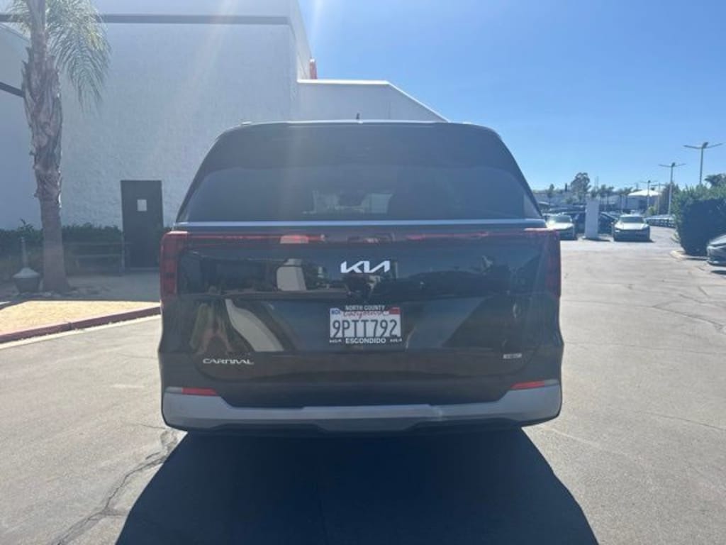 Certified 2025 Kia Carnival Hybrid EX Van Passenger Van