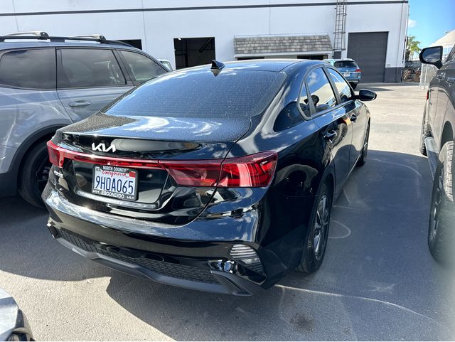 2023 Kia Forte LXS photo 5