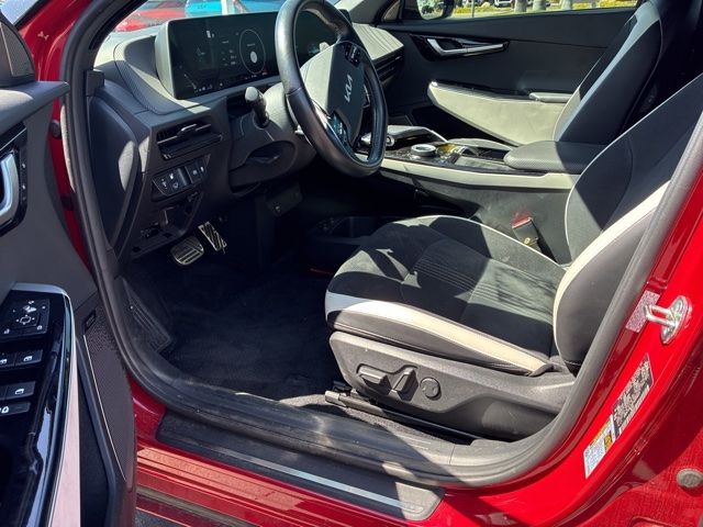 2023 Kia EV6 GT-Line photo 4