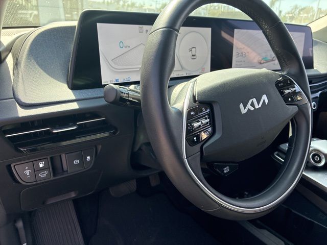 2023 Kia EV6 Wind photo 5
