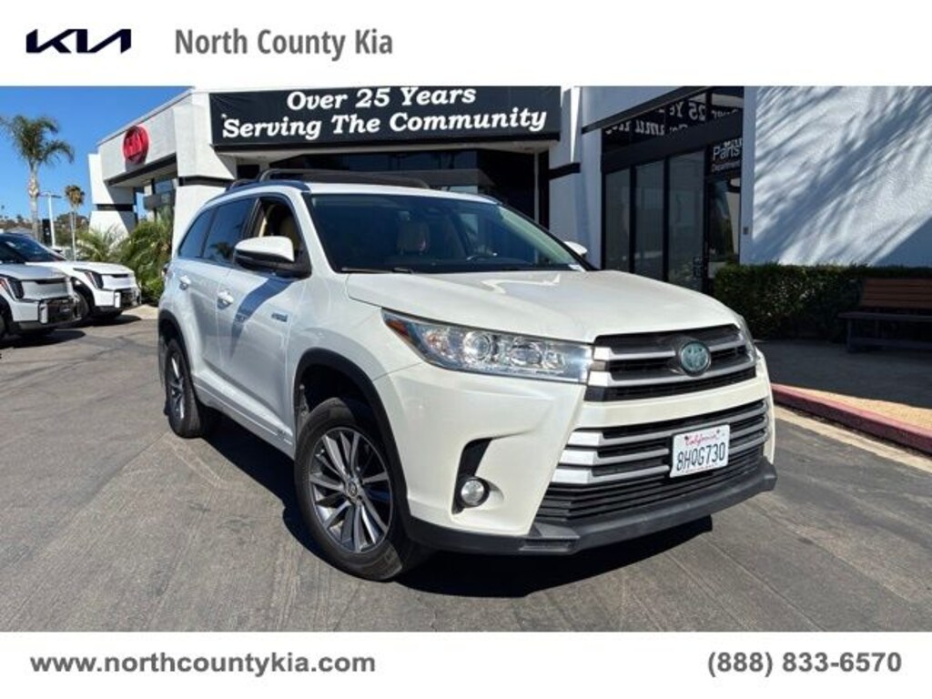 Used 2017 Toyota Highlander Hybrid XLE V6 SUV