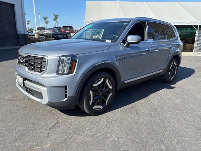 2024 Kia Telluride S photo 6