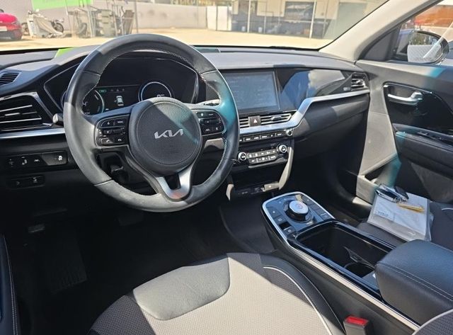 2022 Kia Niro EV S photo 4