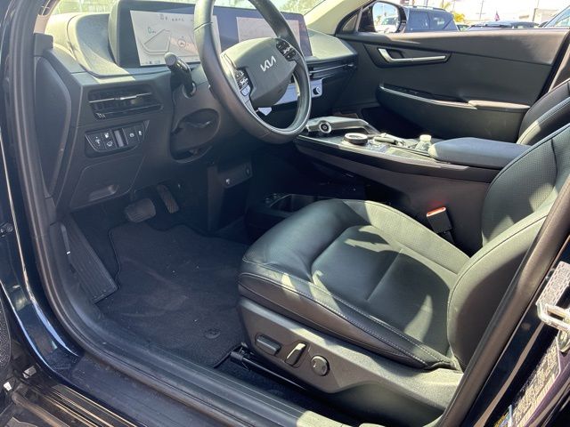 2023 Kia EV6 Wind photo 4