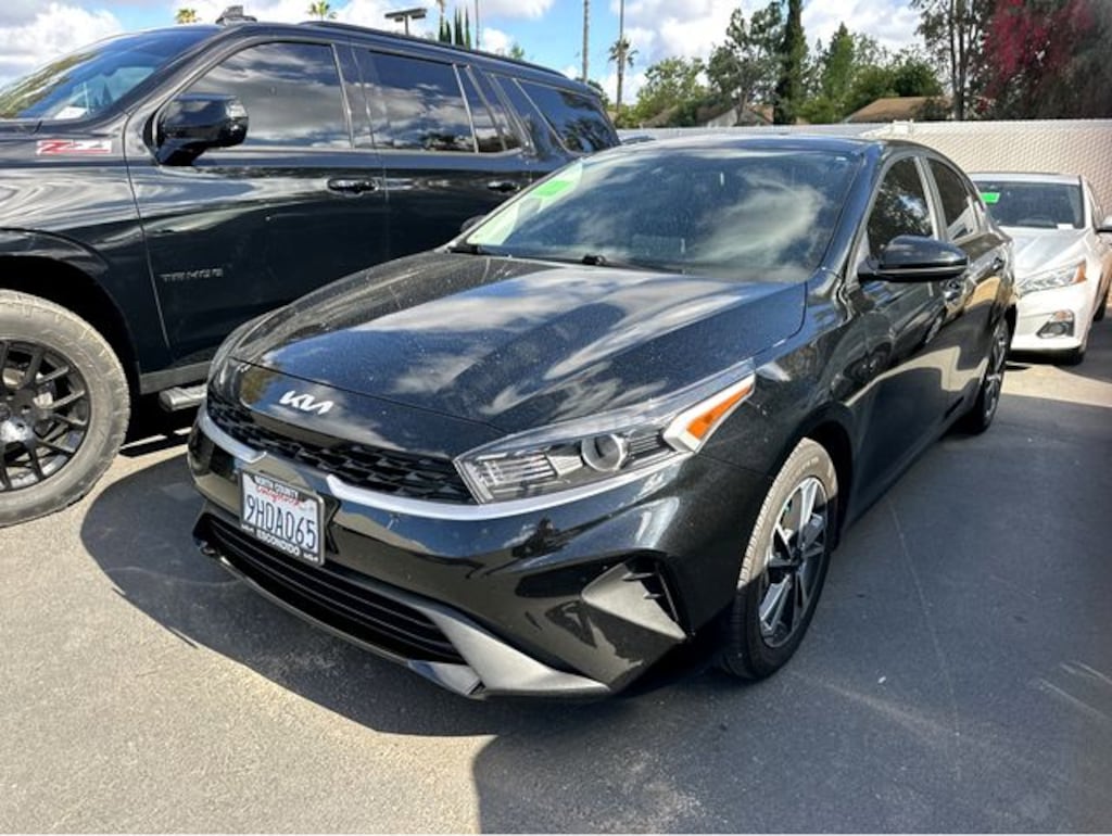 Used 2023 Kia Forte LXS Sedan