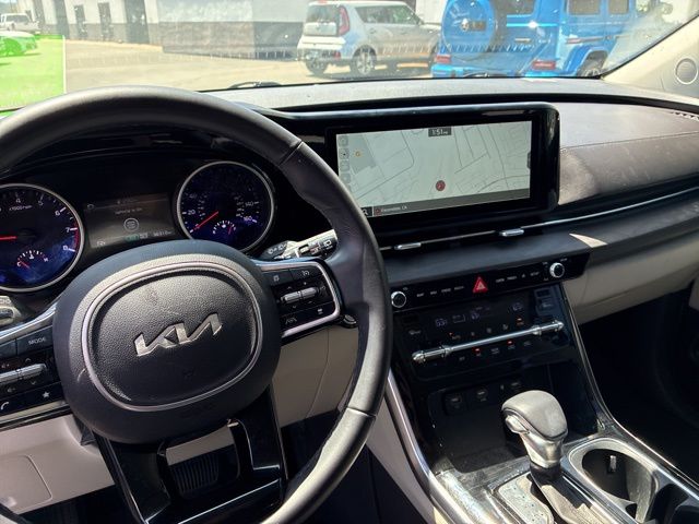 2023 Kia Carnival EX photo 6