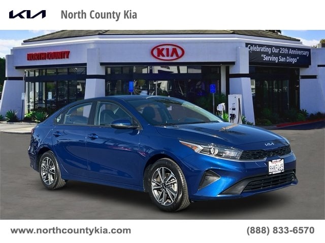 2023 Kia Forte LXS's photo
