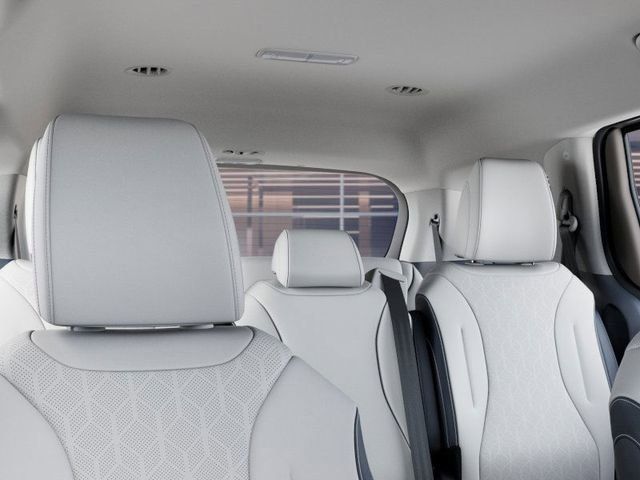2026 Kia Carnival EX - Photo 27