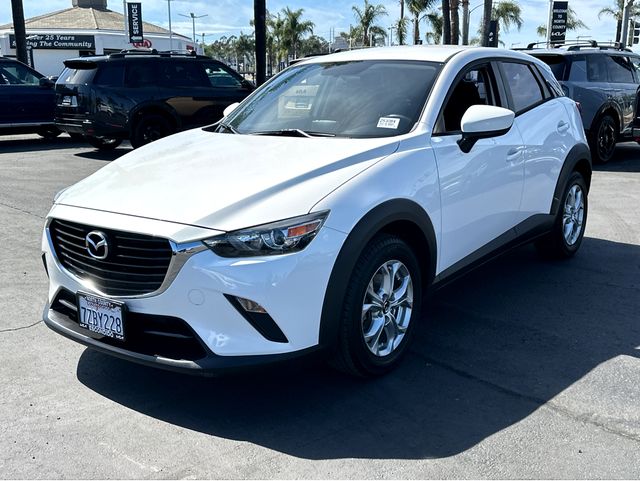 2017 Mazda Mazda CX-3 Sport photo 2