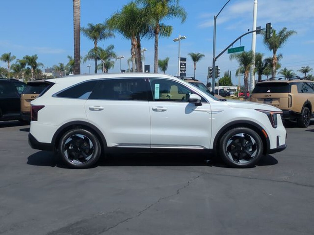Certified 2025 Kia Sorento Hybrid EX SUV