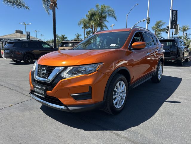2019 Nissan Rogue SV photo 2