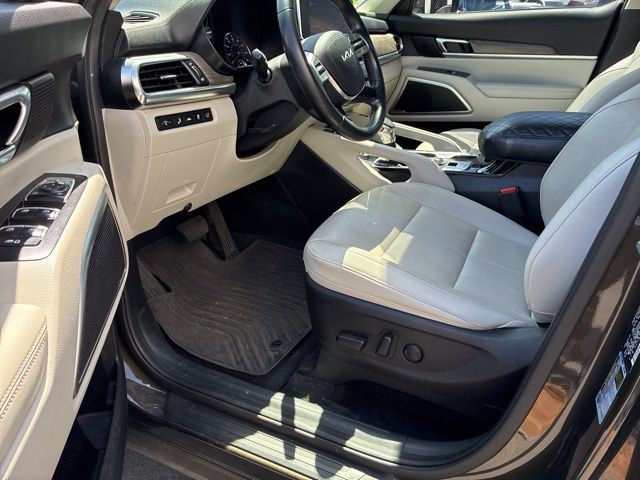 2022 Kia Telluride EX photo 6