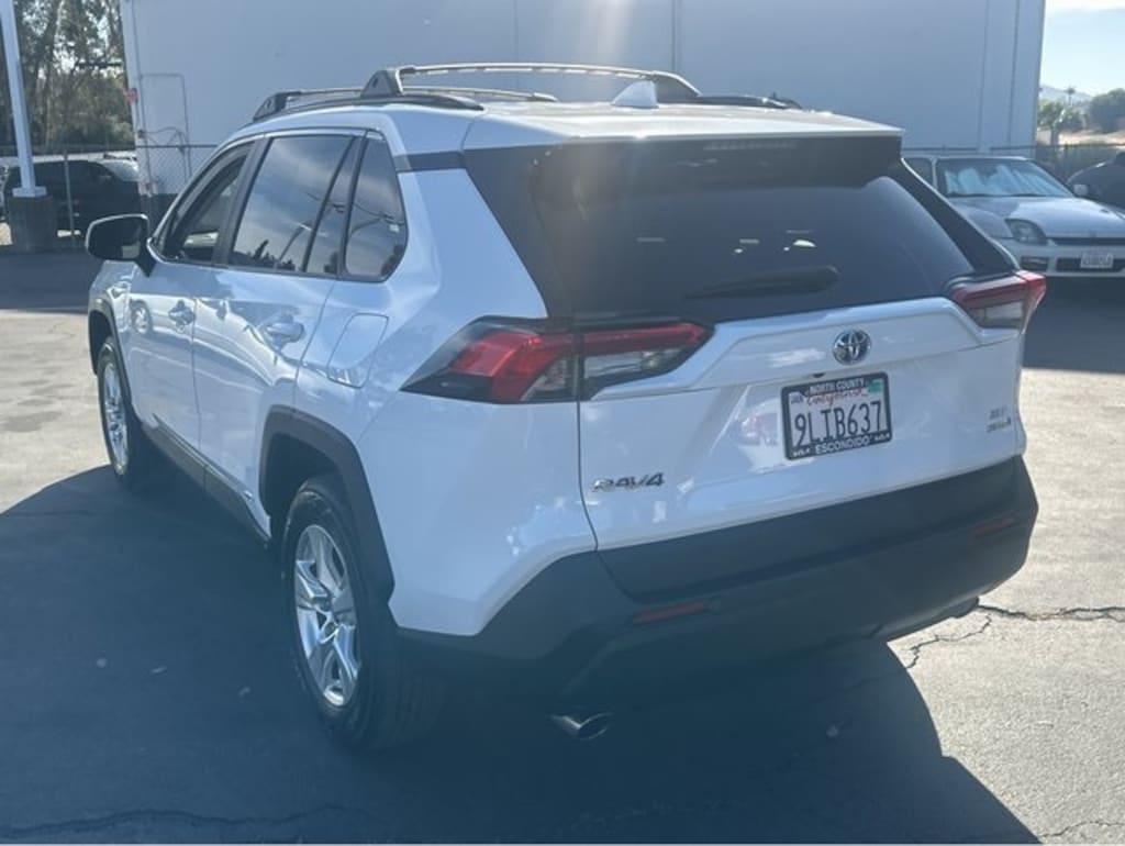Used 2021 Toyota RAV4 Hybrid XLE SUV