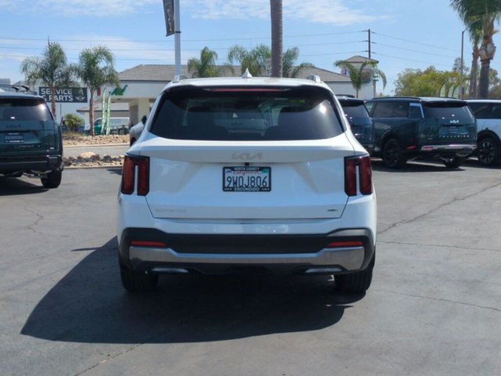 Certified 2025 Kia Sorento Hybrid EX SUV