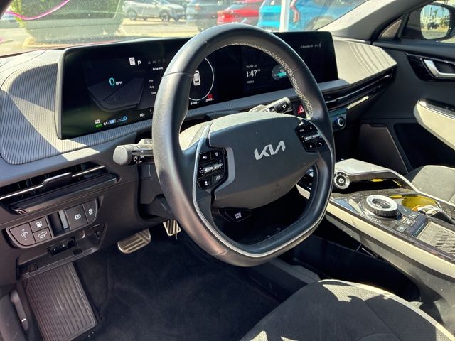 2023 Kia EV6 GT-Line photo 6